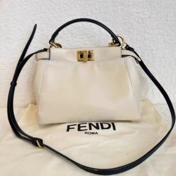 FENDI Peekaboo classic twist lock closure iconic FF pattern shoulder bag - Picture 1 of 7